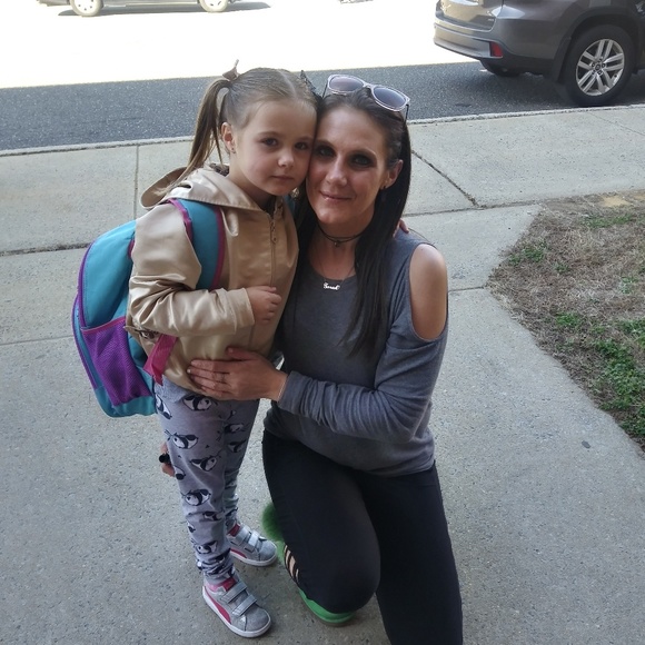 Meet your Posher, Sarah - Picture 6 of 8